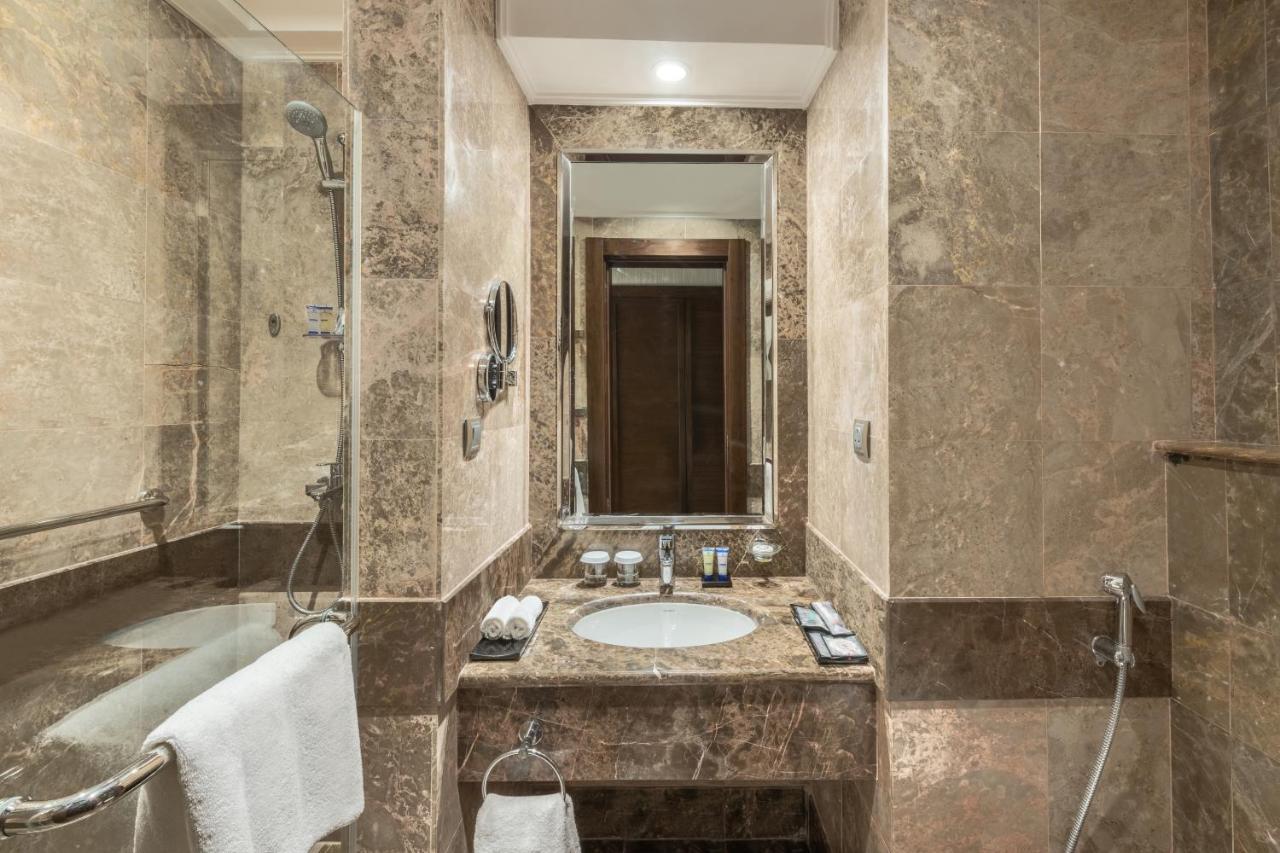 Millennium Makkah Al Naseem مكة المظهر الخارجي الصورة Bathroom